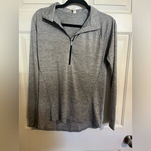 Under Armour Women's UA Tech Twist ½ Zip in Light Heathered Gray, size Large